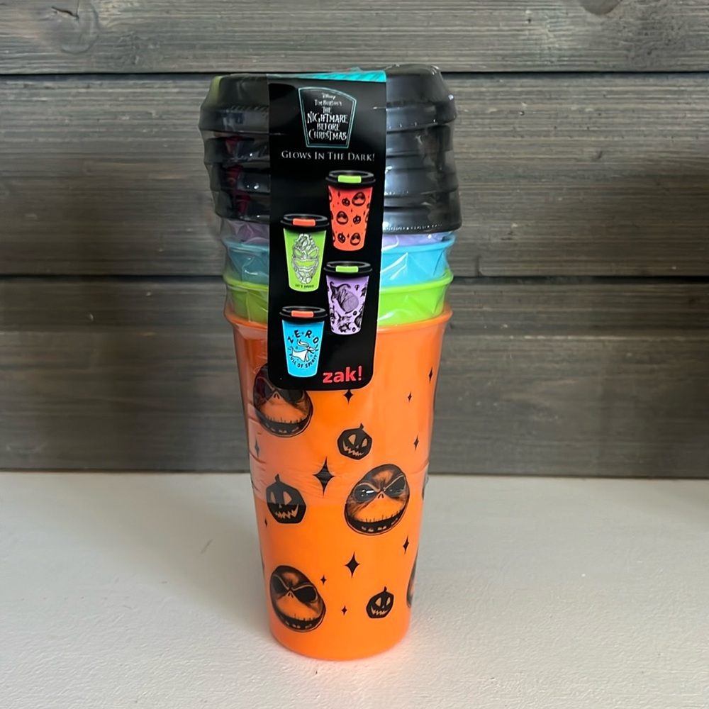Zak Glow in The Dark Nightmare Before Christmas Tumblers- 4 pack
